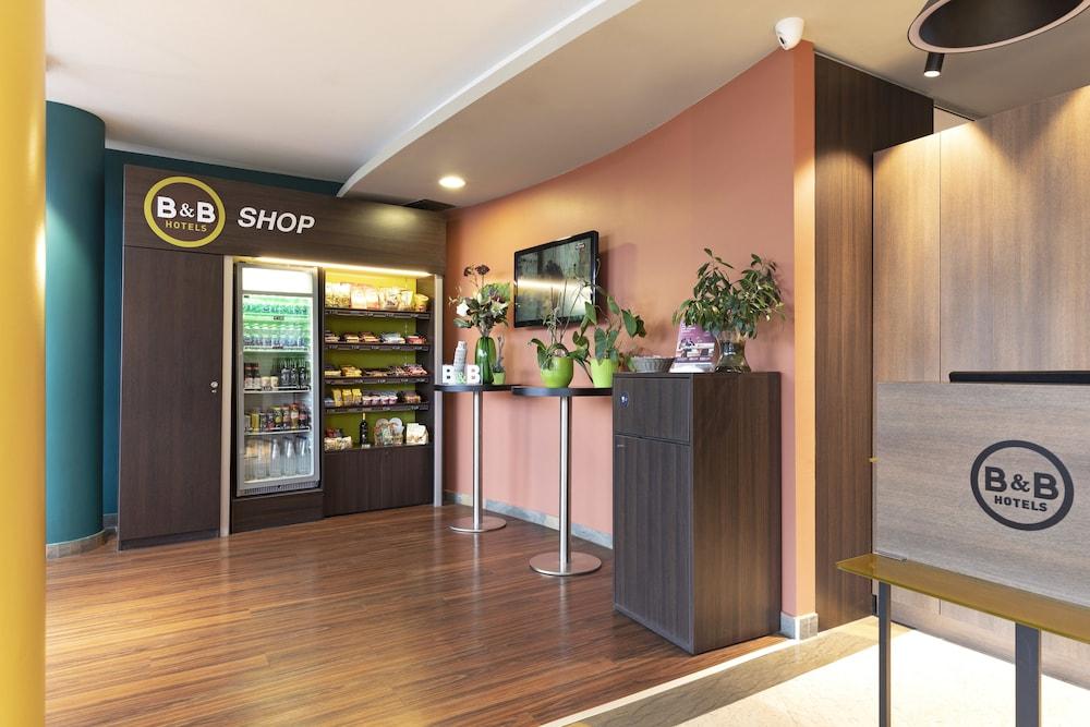 B&B Hotel Pisa Airport Εξωτερικό φωτογραφία