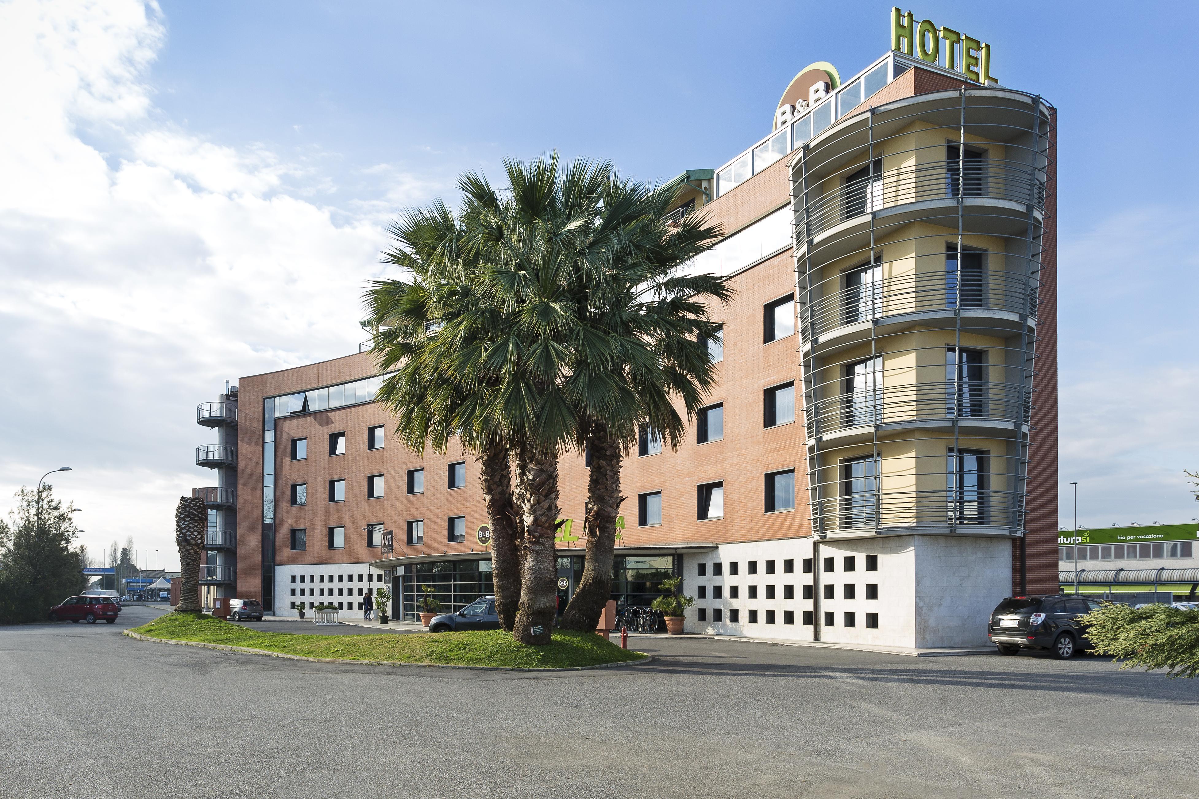 B&B Hotel Pisa Airport Εξωτερικό φωτογραφία