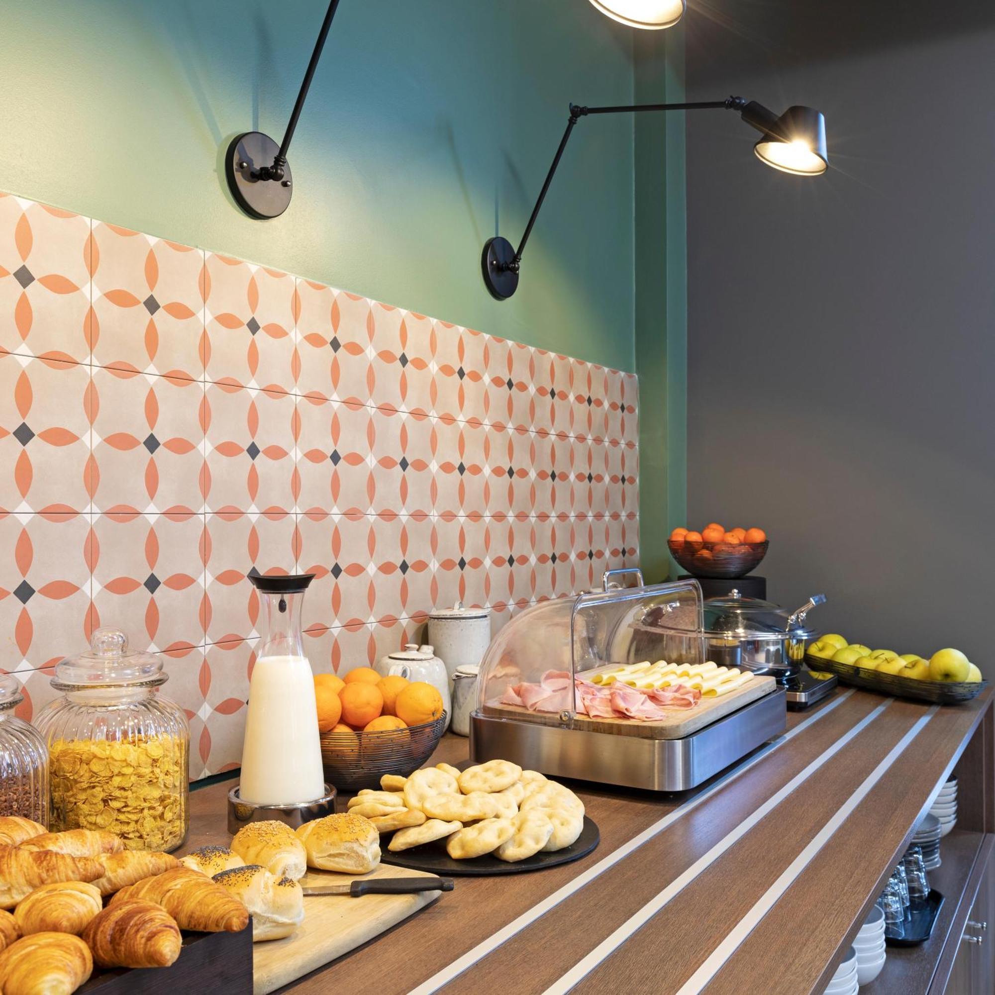 B&B Hotel Pisa Airport Εξωτερικό φωτογραφία